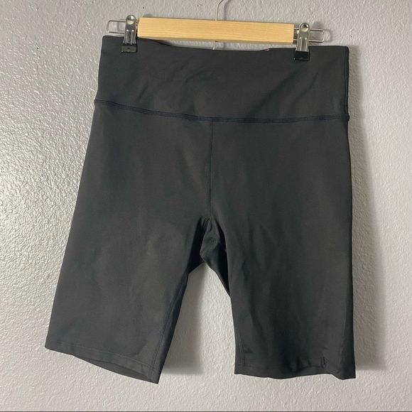 Calvin Klein Pants - Calvin Klein performance exercise bike shorts